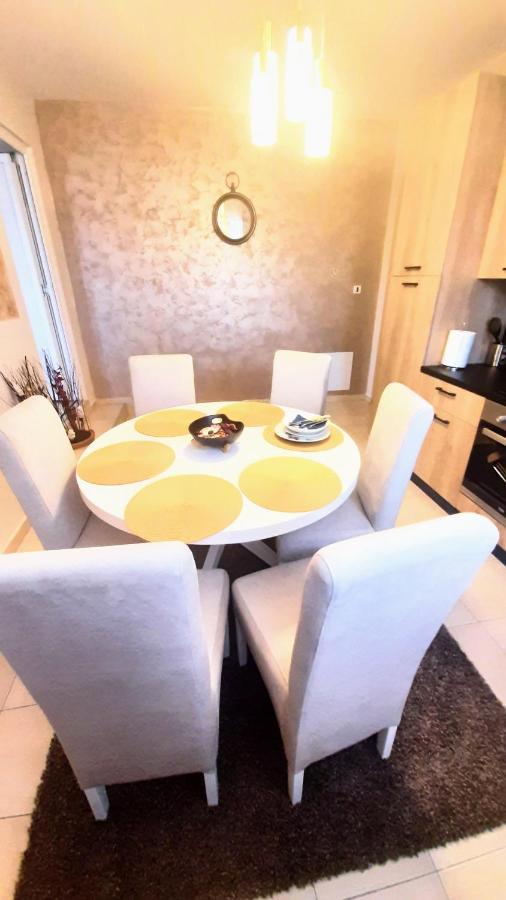apartman Marija 2 Srbobran Buitenkant foto